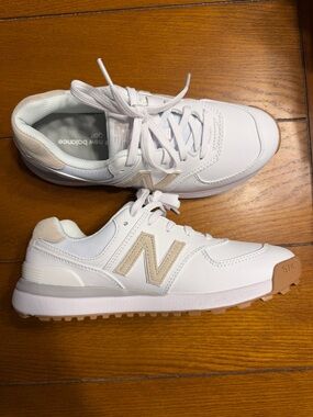 Size: 6.5 New Balance Women's 574 Greens V2 White - GOLF SHOES
